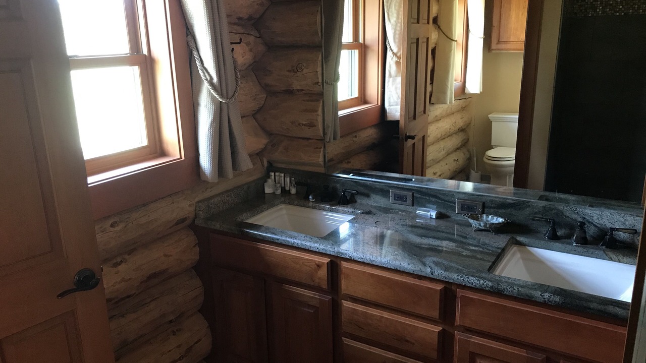 Photo of Bathroom in Lincoln
