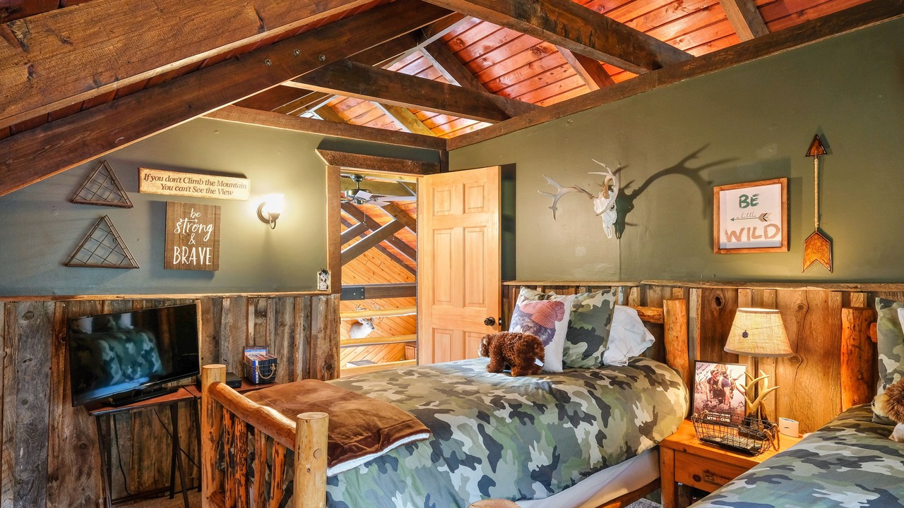 Photo of Bedroom in Del Norte