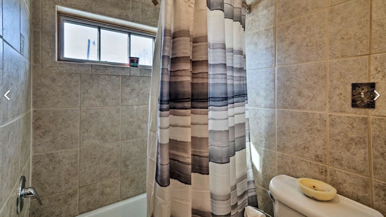 Photo of Bathroom in Roberts
