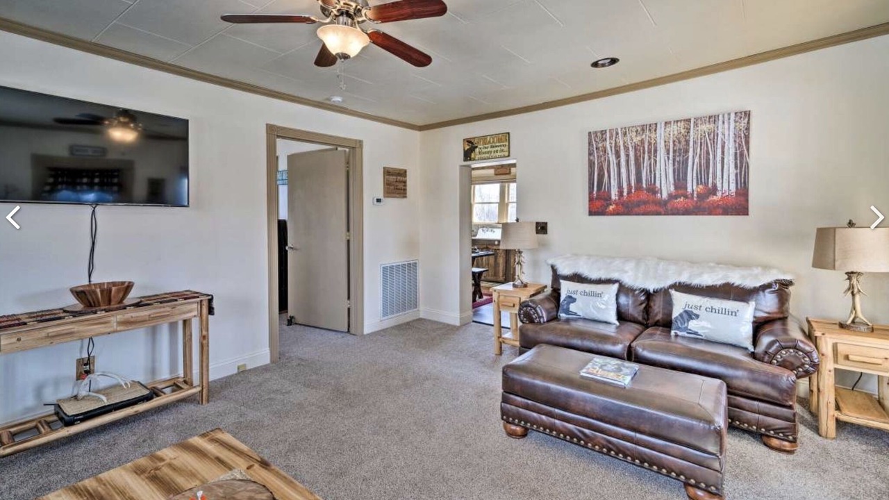 Photo of Livingroom in Roberts