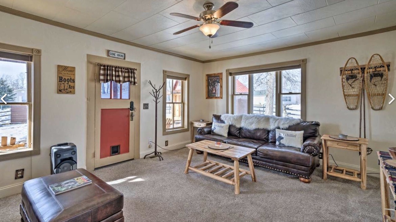 Photo of Livingroom in Roberts