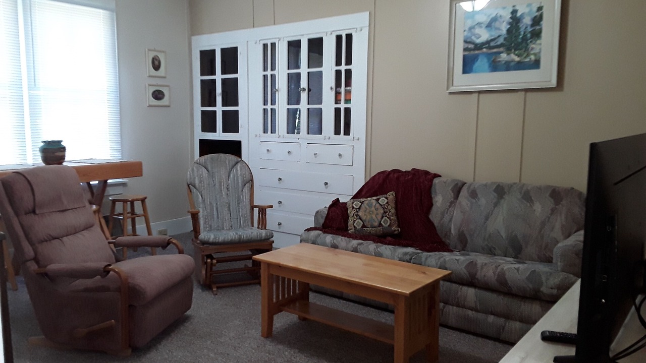 Photo of Livingroom in Deer Lodge