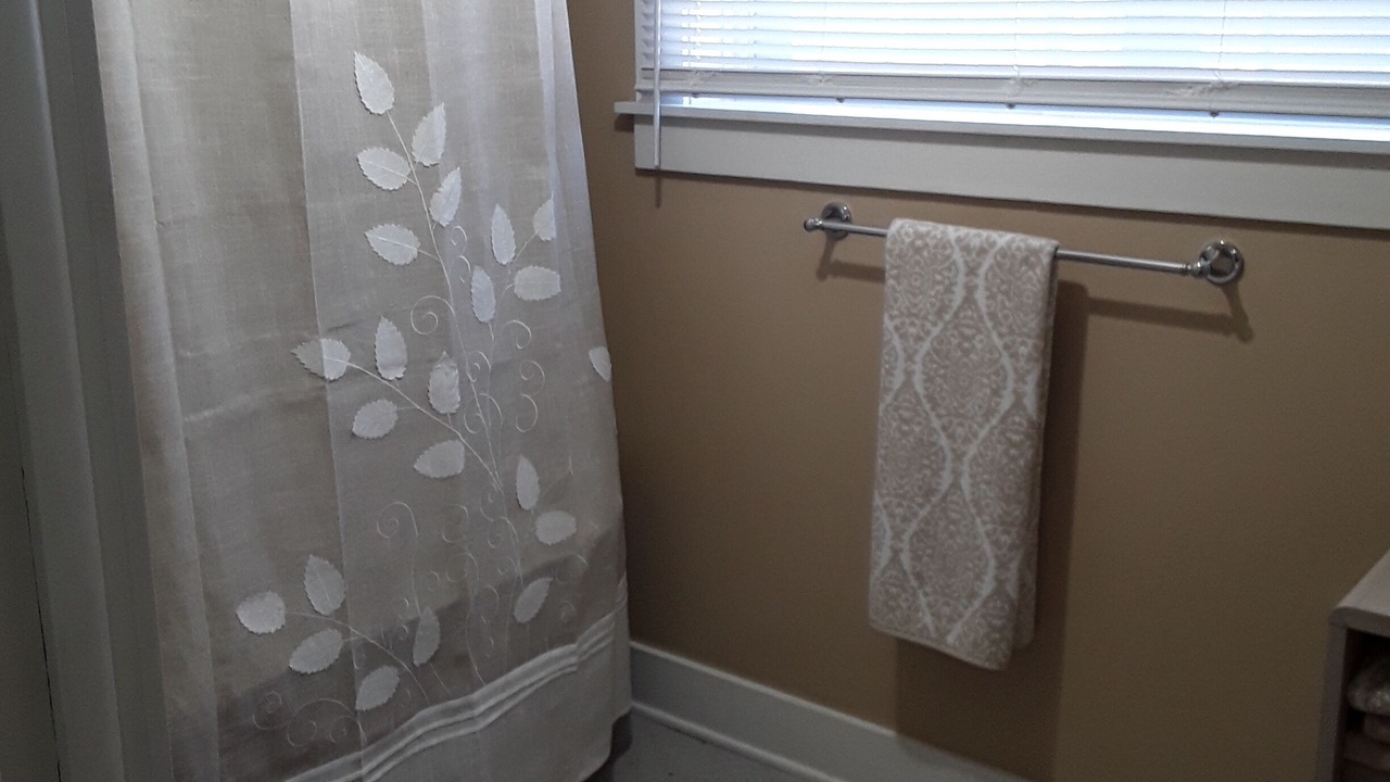 Photo of Bathroom in Deer Lodge
