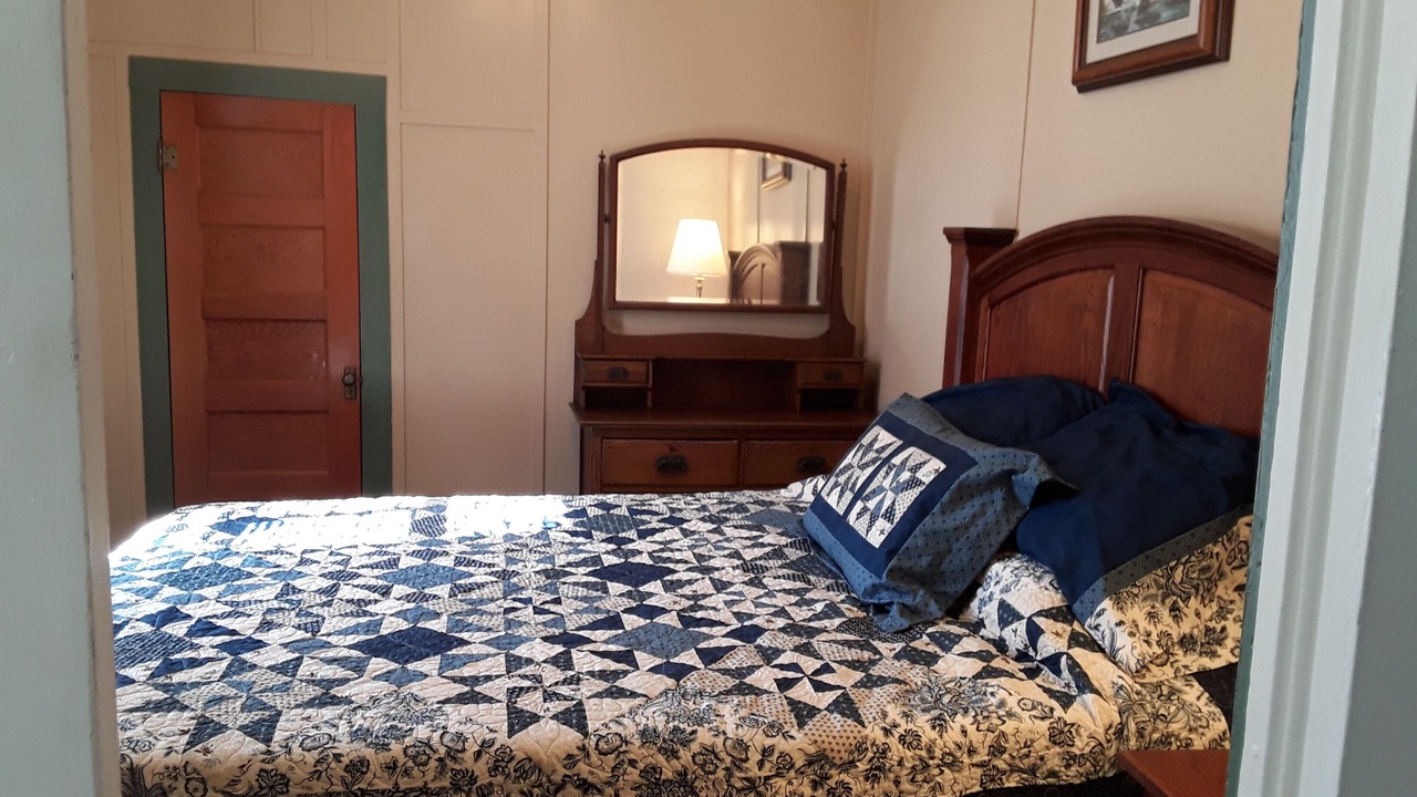 Photo of Bedroom in Deer Lodge