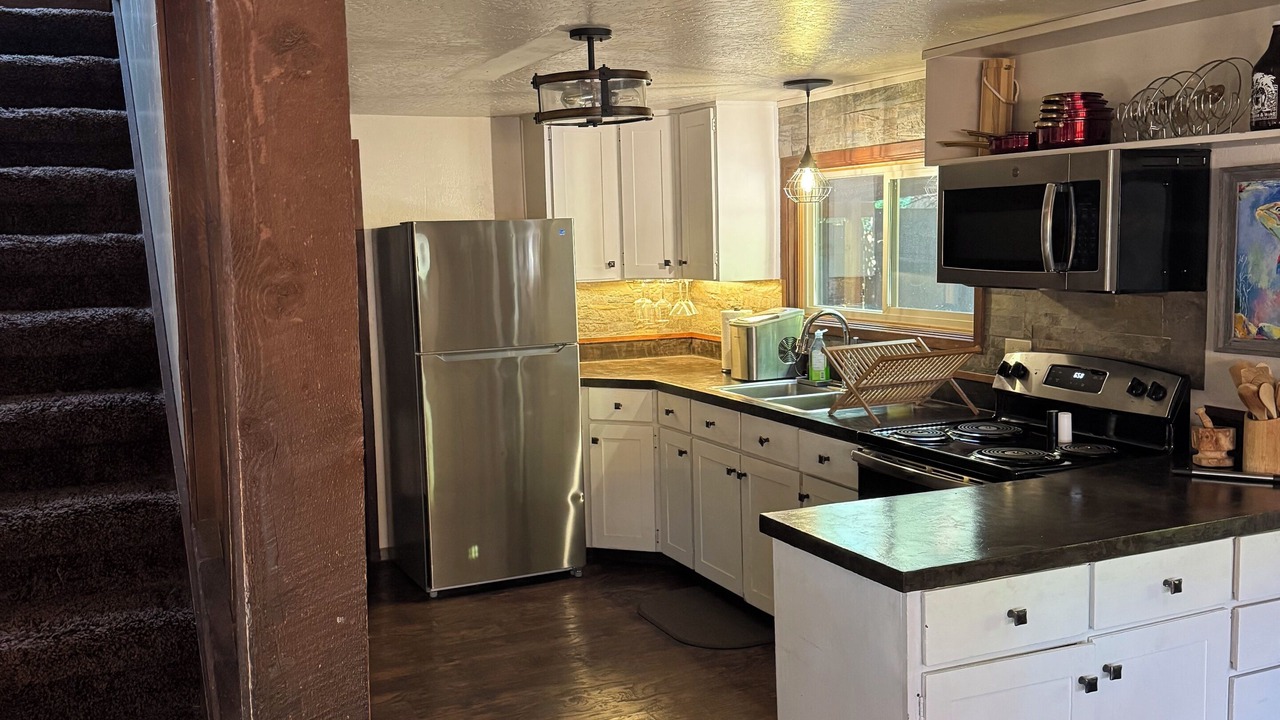 Photo of Kitchen in Upper Rattlesnake
