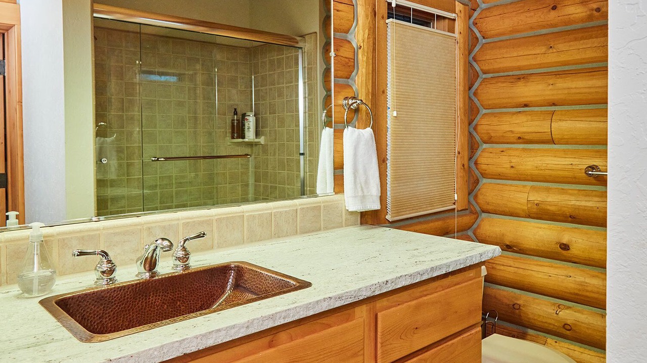 Photo of Bathroom in Grantsdale