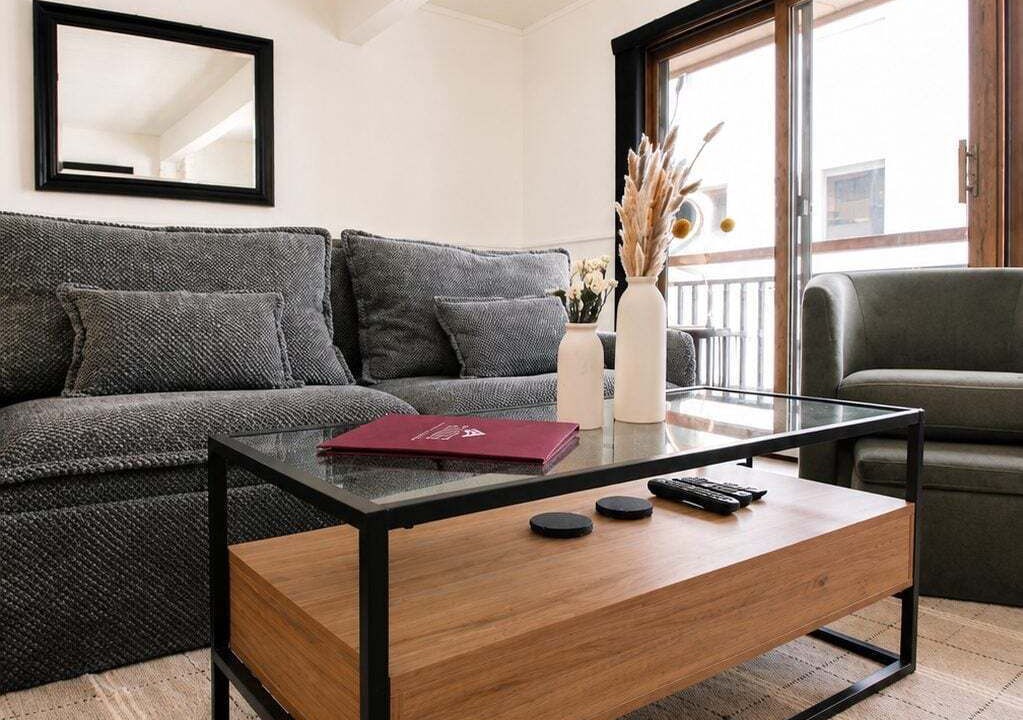 Photo of Livingroom in Downtown