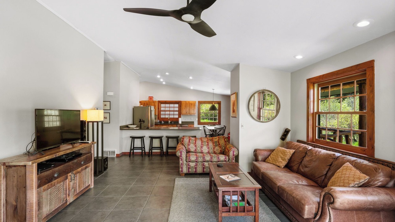 Photo of Livingroom in Bozeman