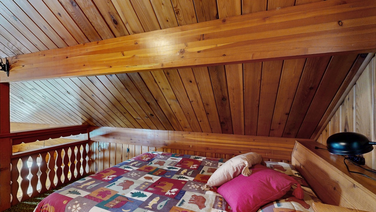 Photo of Bedroom in Rollins