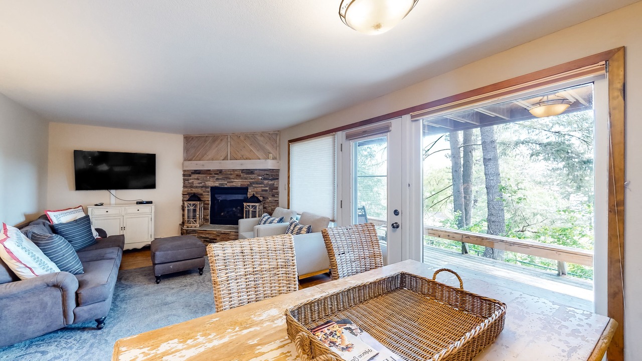 Photo of Livingroom in Whitefish