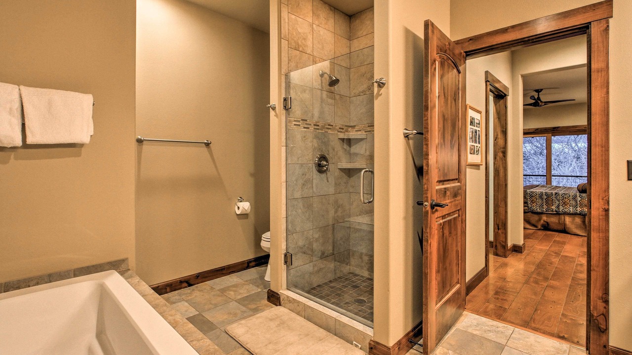 Photo of Bathroom in Red Lodge