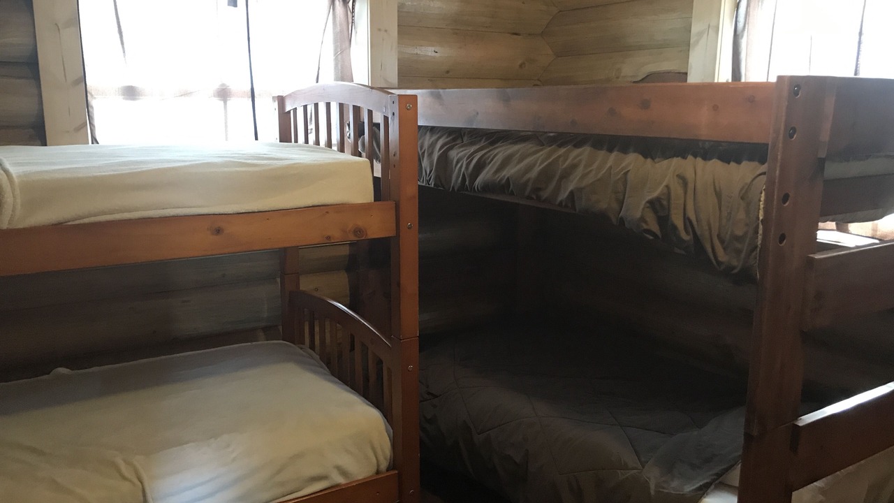 Photo of Bedroom in Polaris
