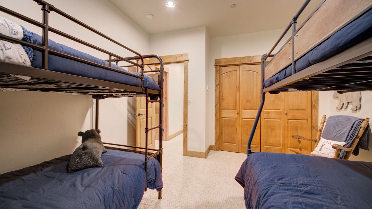 Photo of Bedroom in Big Sky
