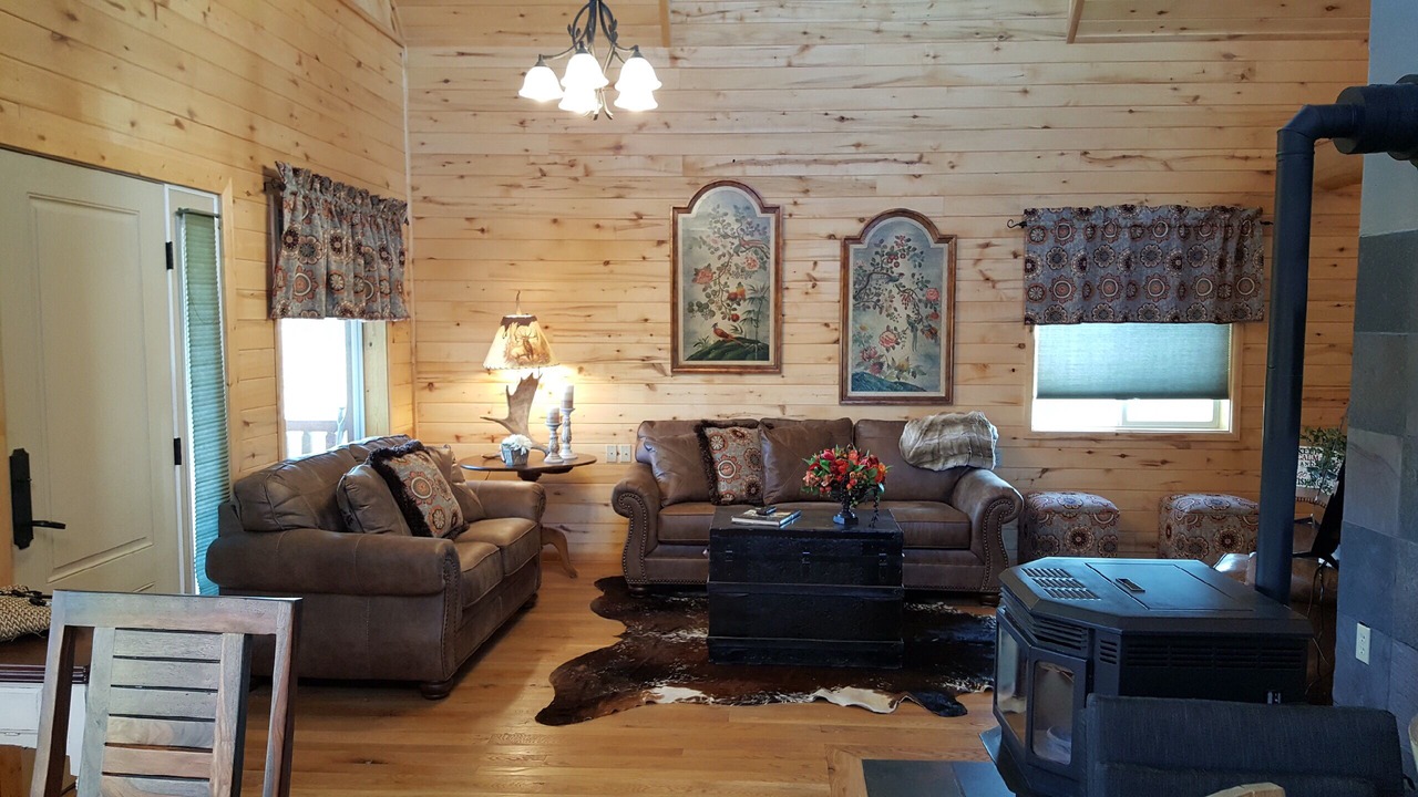 Photo of Bedroom in Virginia City Ranches