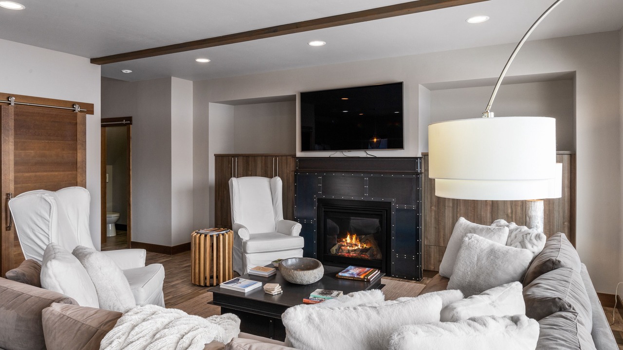 Photo of Livingroom in Bozeman