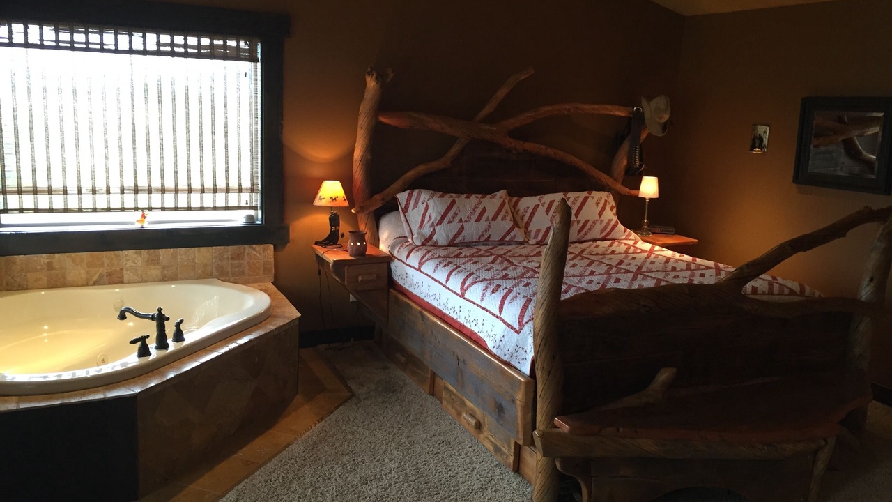 Photo of Bedroom in Warmsprings