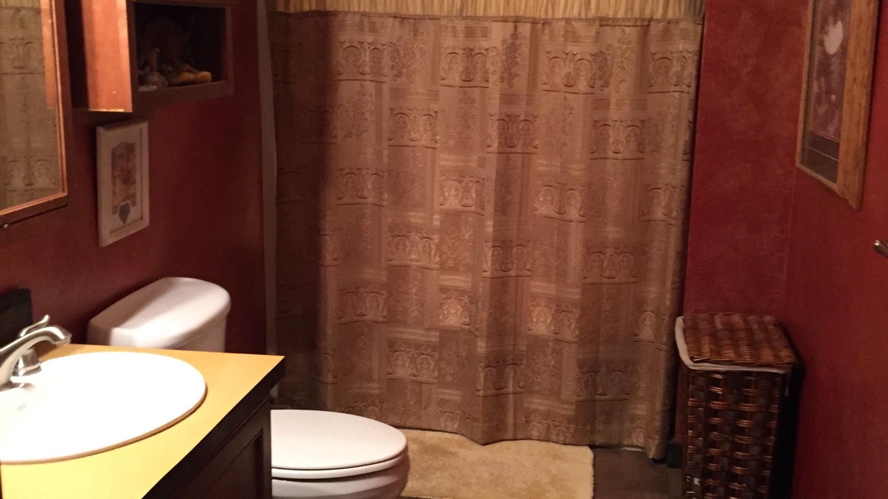 Photo of Bathroom in Warmsprings
