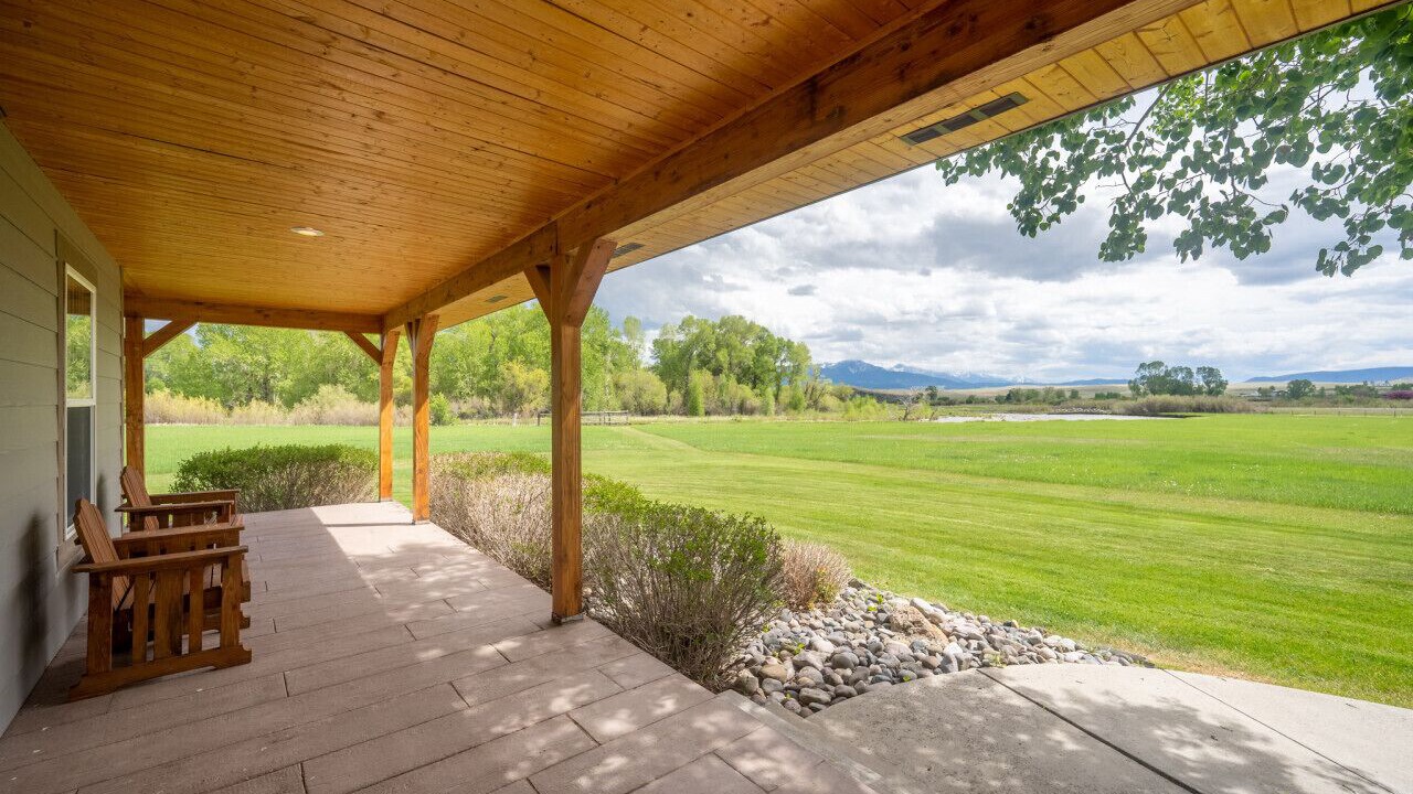 Photo of Patio Balcony in Livingston