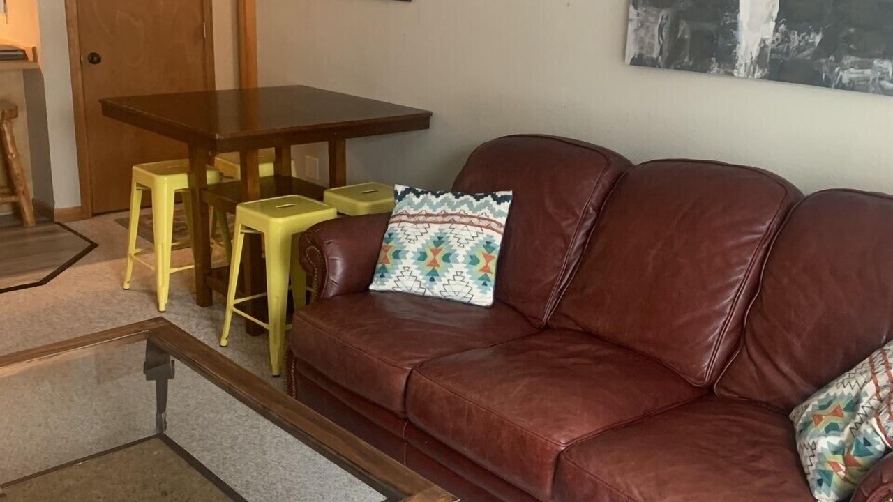 Photo of Livingroom in Big Sky