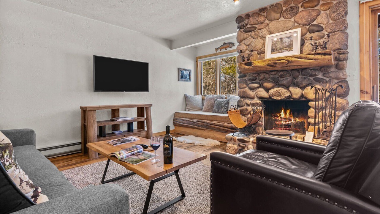 Photo of Livingroom in Moose Wilson Road