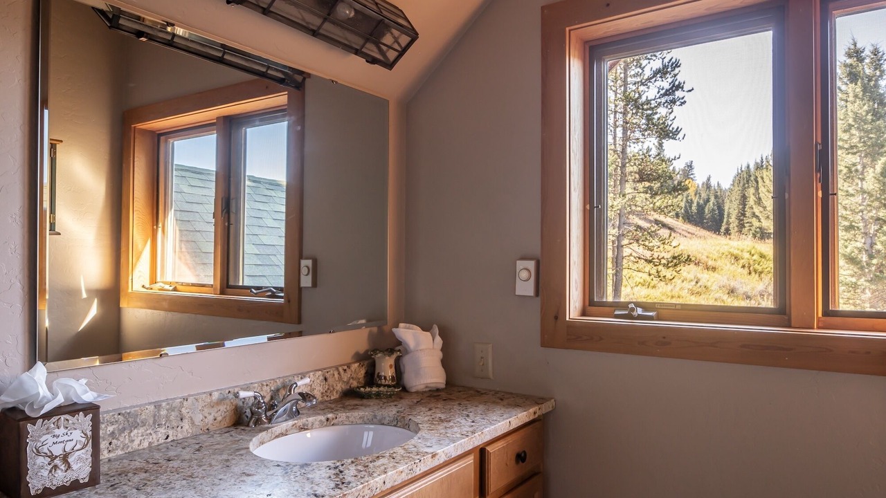Photo of Bathroom in Skywood Preserve