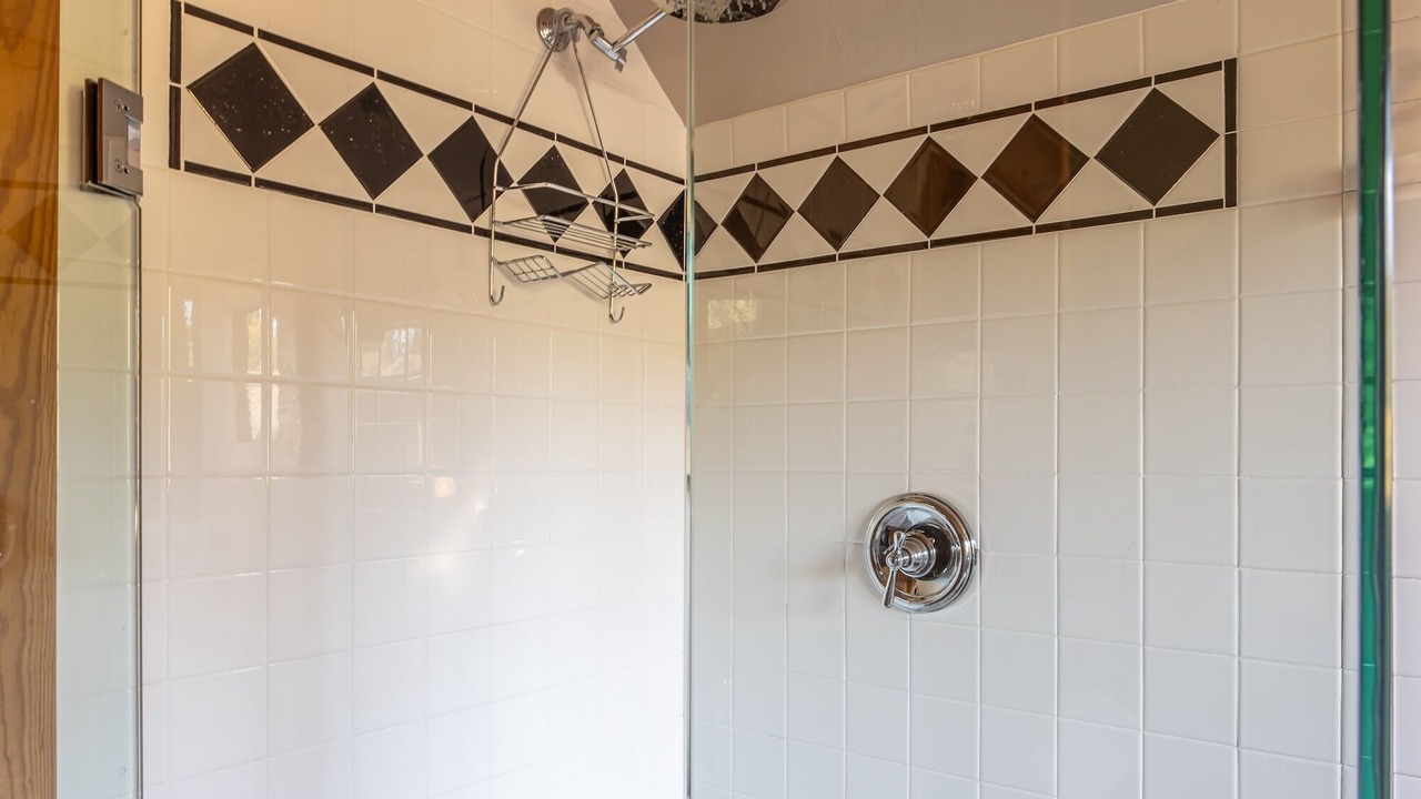 Photo of Bathroom in Skywood Preserve