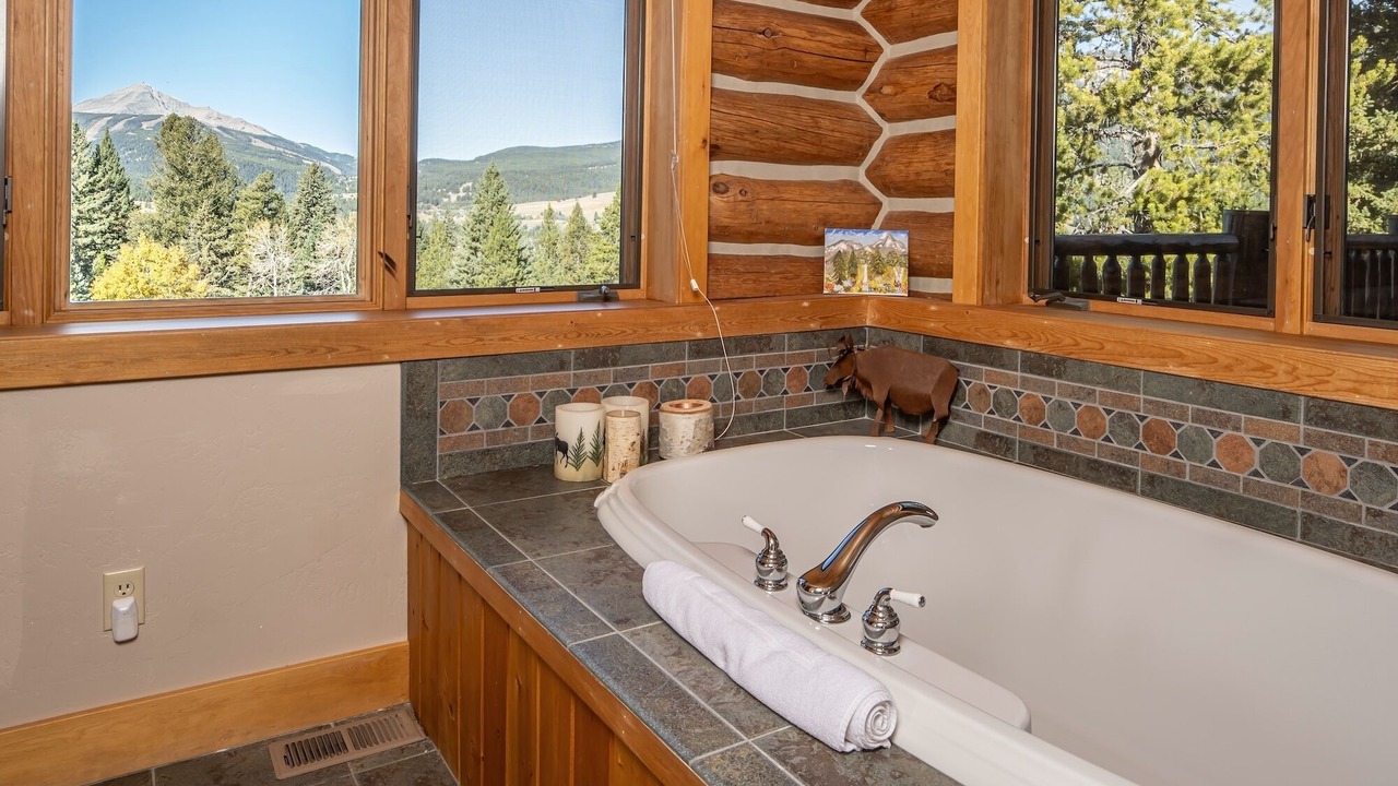 Photo of Bathroom in Skywood Preserve