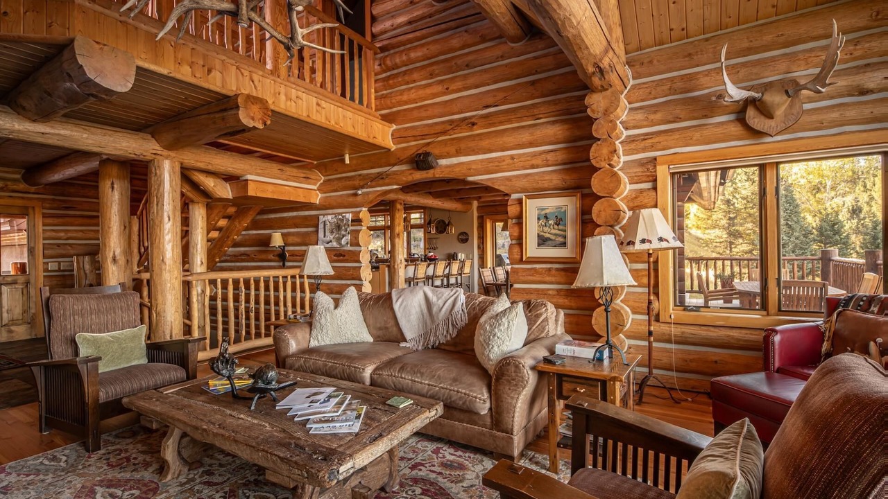 Photo of Livingroom in Skywood Preserve