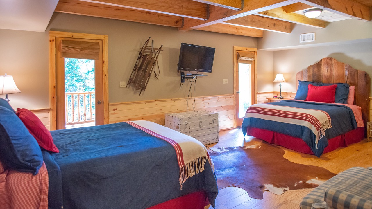 Photo of Bedroom in Garfield