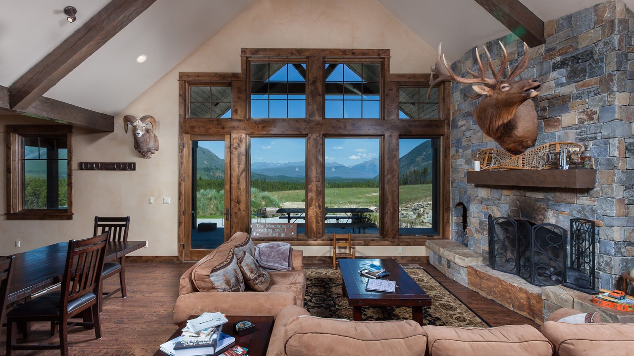 Photo of Bedroom in West Glacier