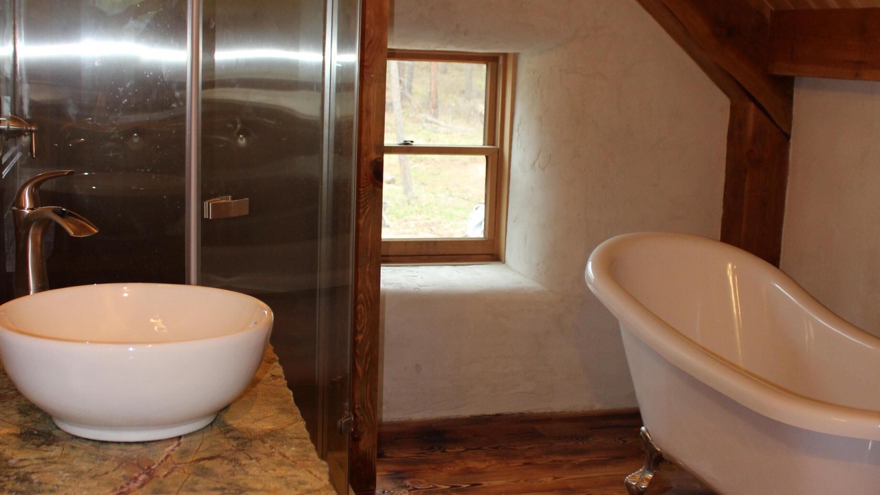 Photo of Bathroom in Finley Point