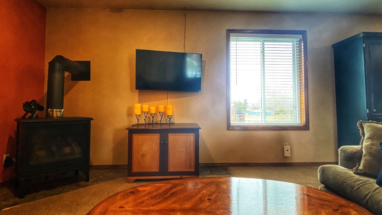 Photo of Livingroom in Orchard Homes