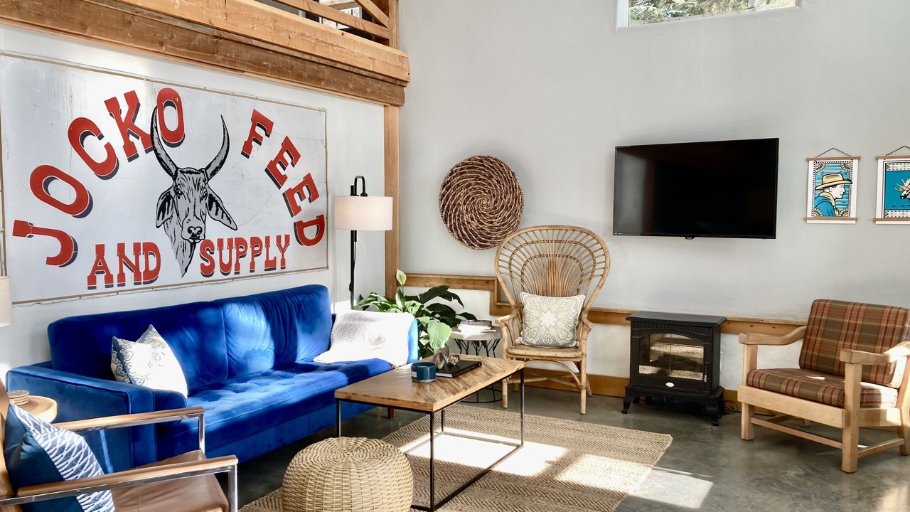 Photo of Livingroom in Finley Point