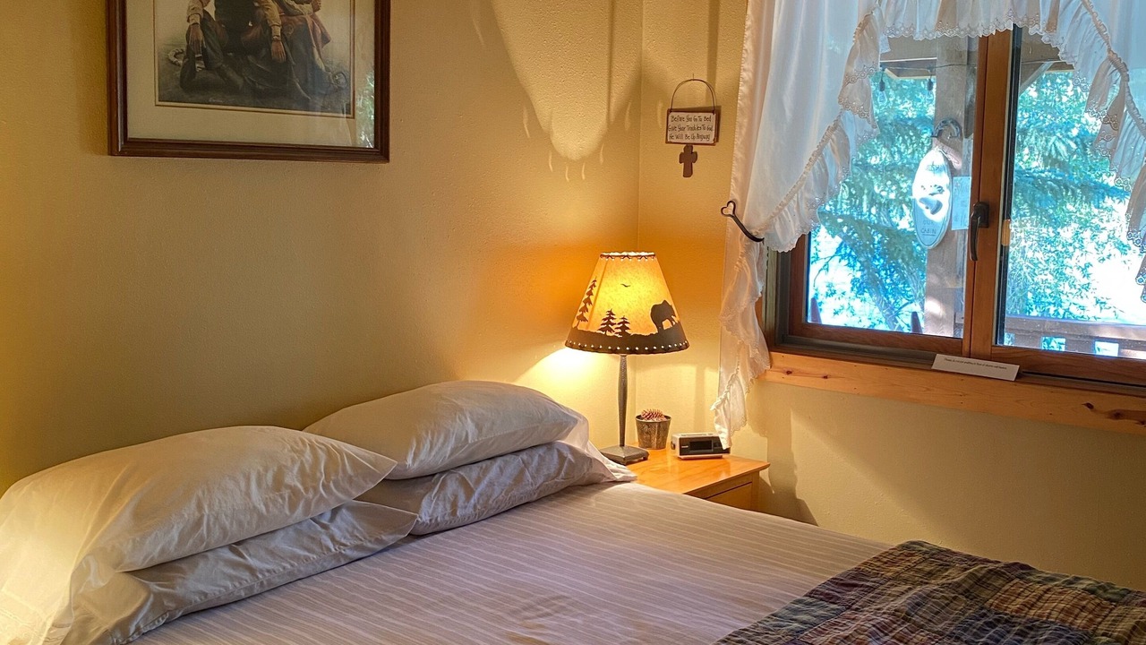 Photo of Bedroom in Gardiner