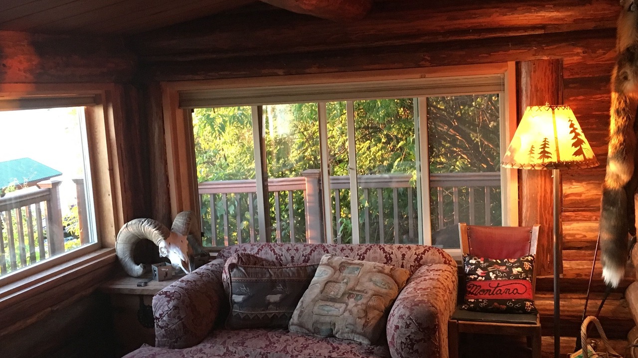 Photo of Livingroom in Finley Point