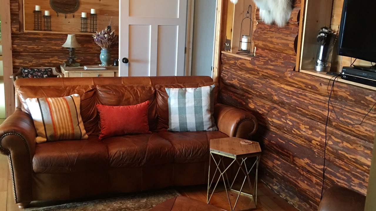 Photo of Livingroom in Finley Point