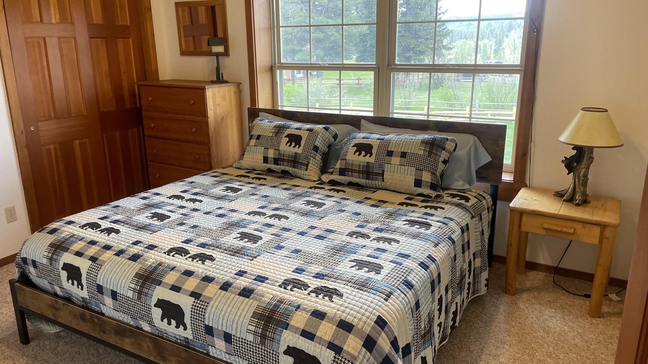 Photo of Bedroom in East Glacier Park Village