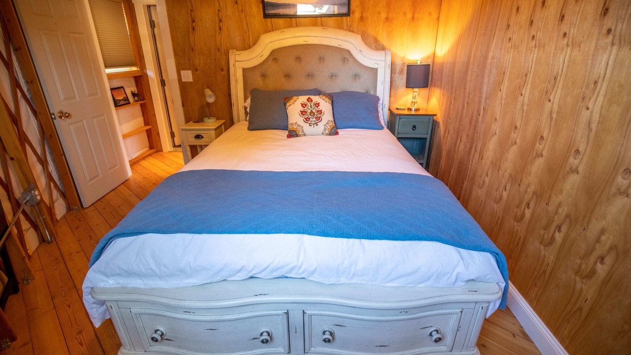 Photo of Bedroom in Philipsburg