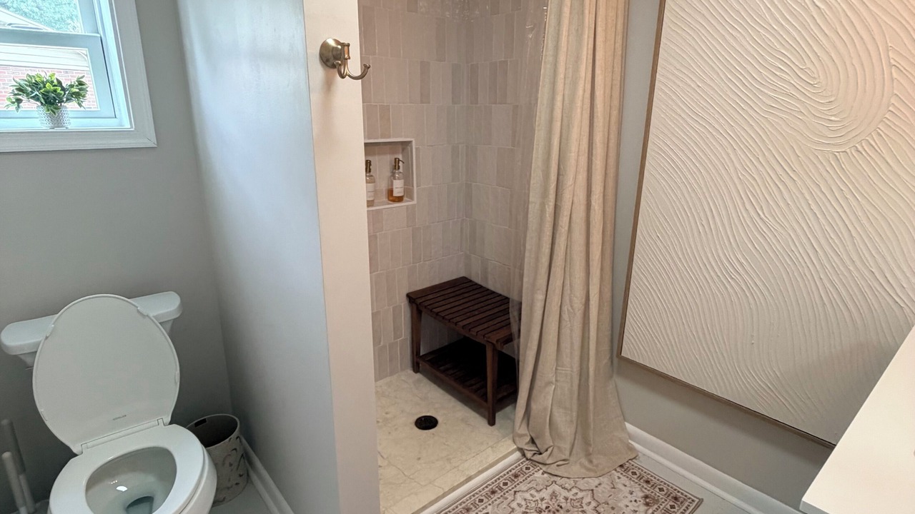 Photo of Bathroom in North Central