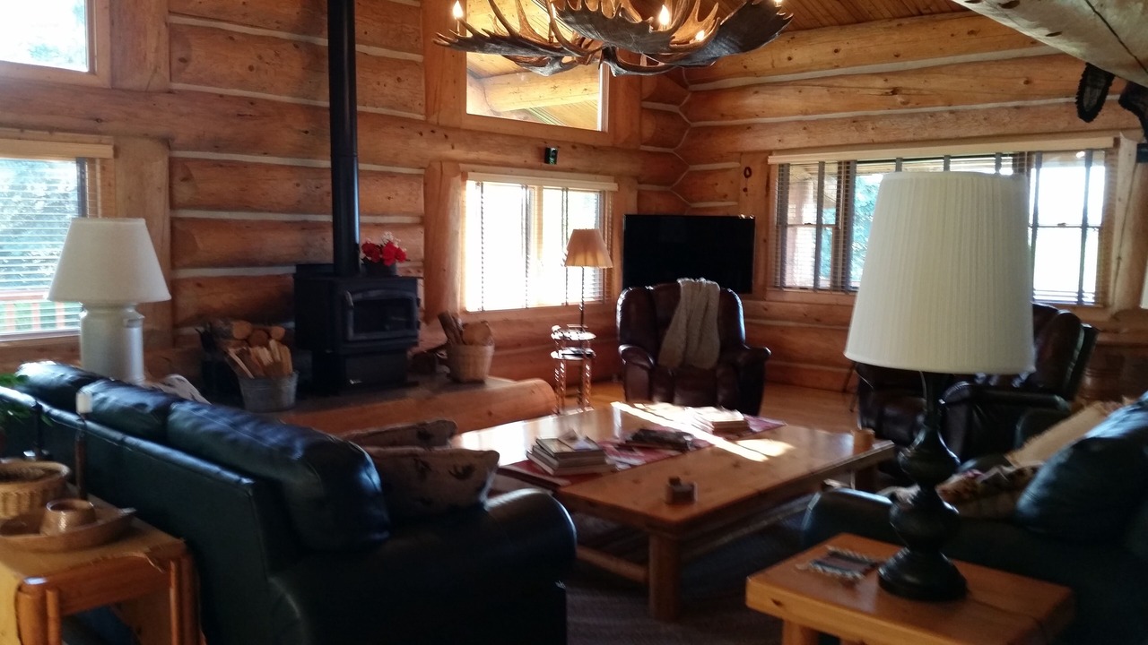 Photo of Others in Dillon