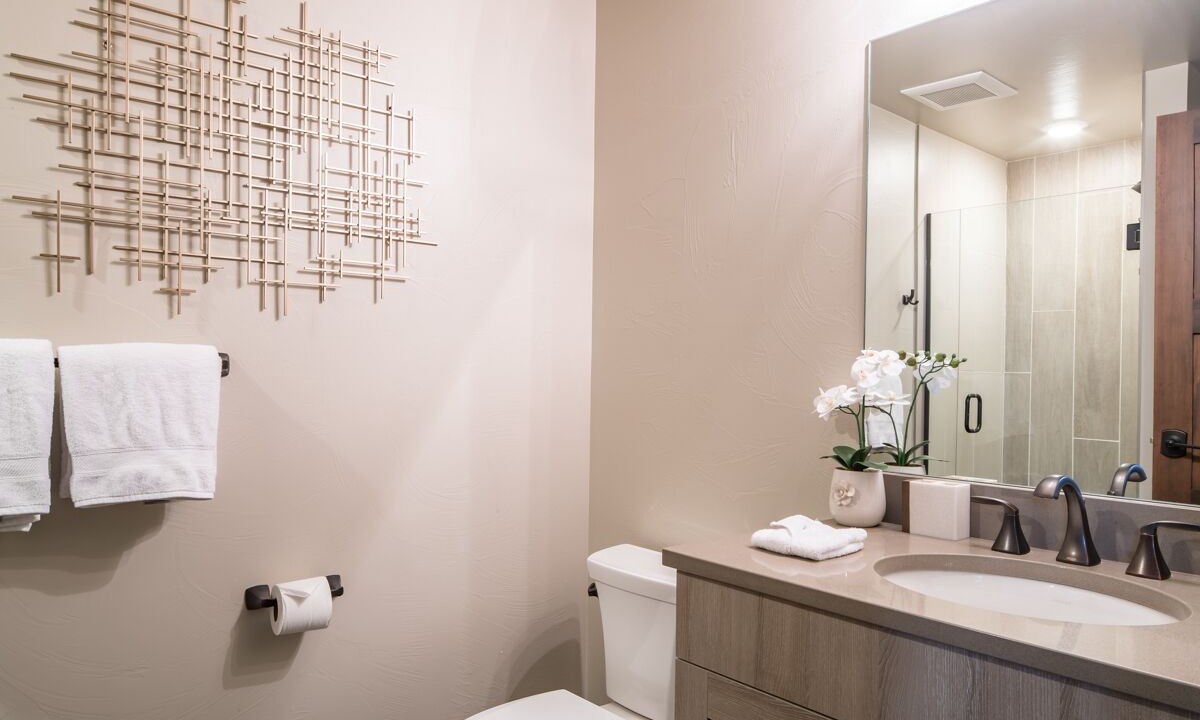 Photo of Bathroom in Big Sky