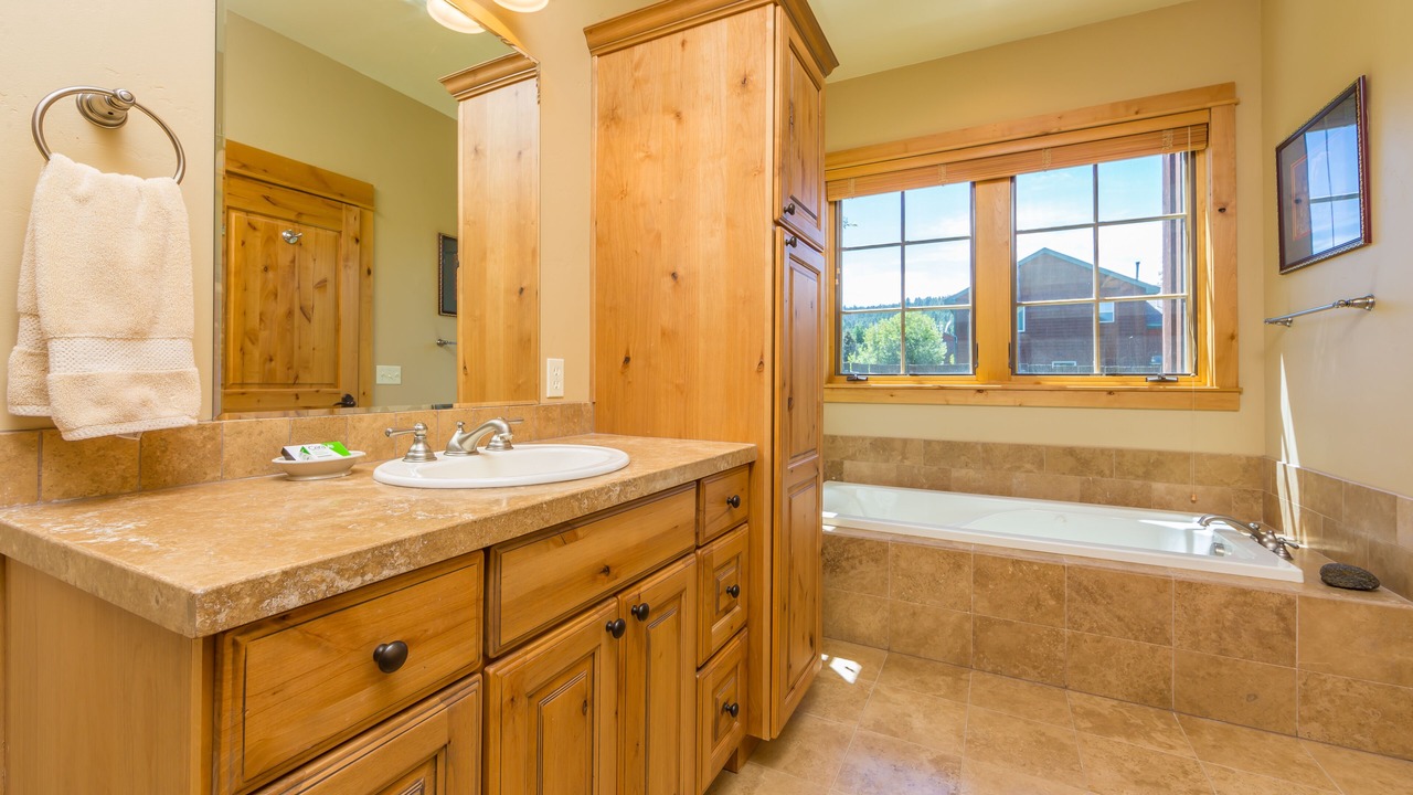 Photo of Bathroom in Big Sky