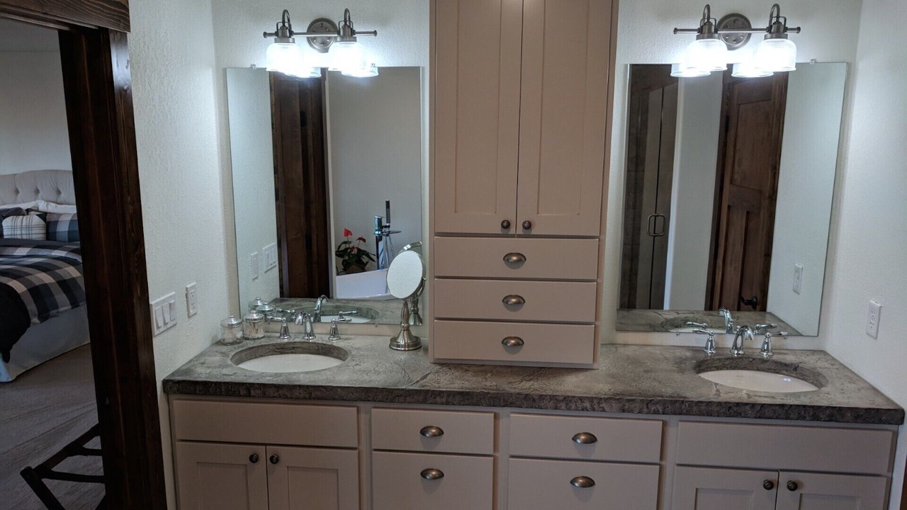 Photo of Bathroom in Dillon
