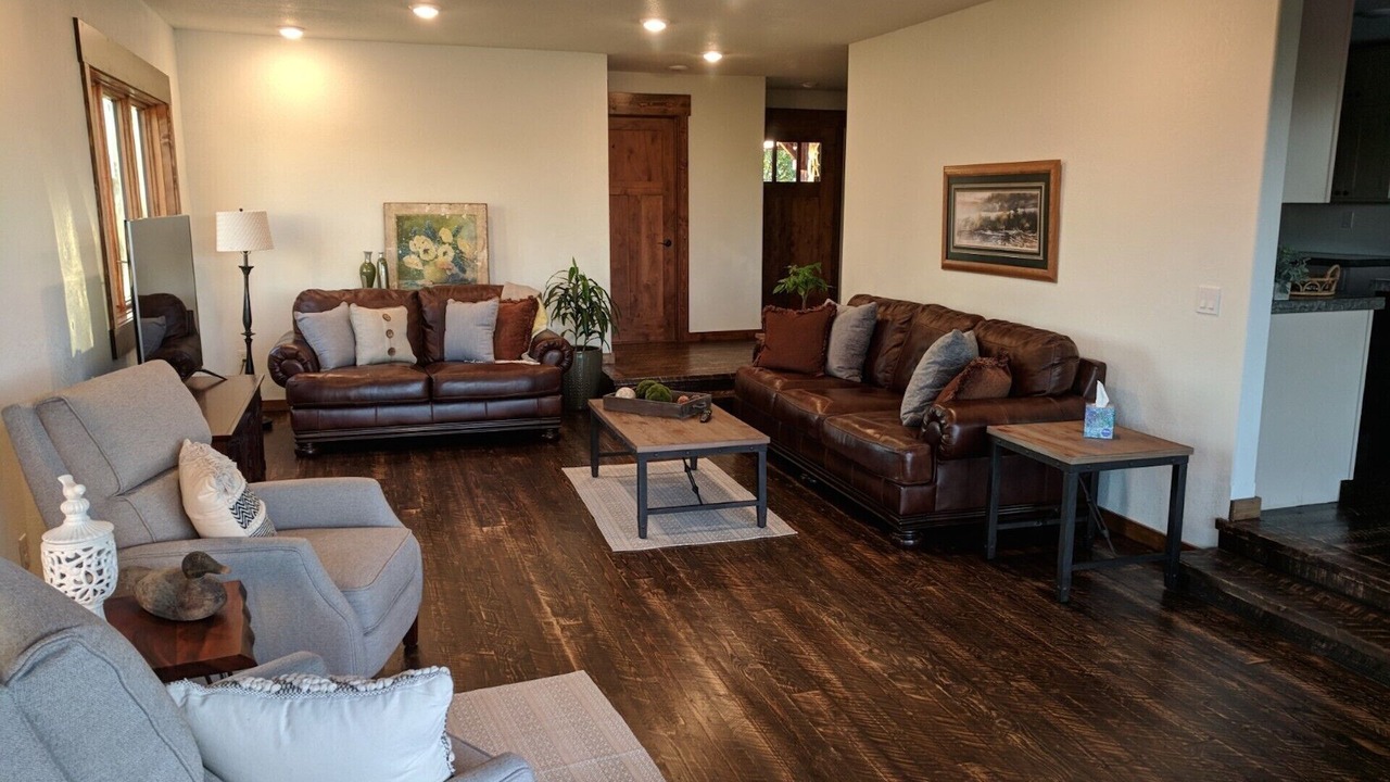 Photo of Livingroom in Dillon