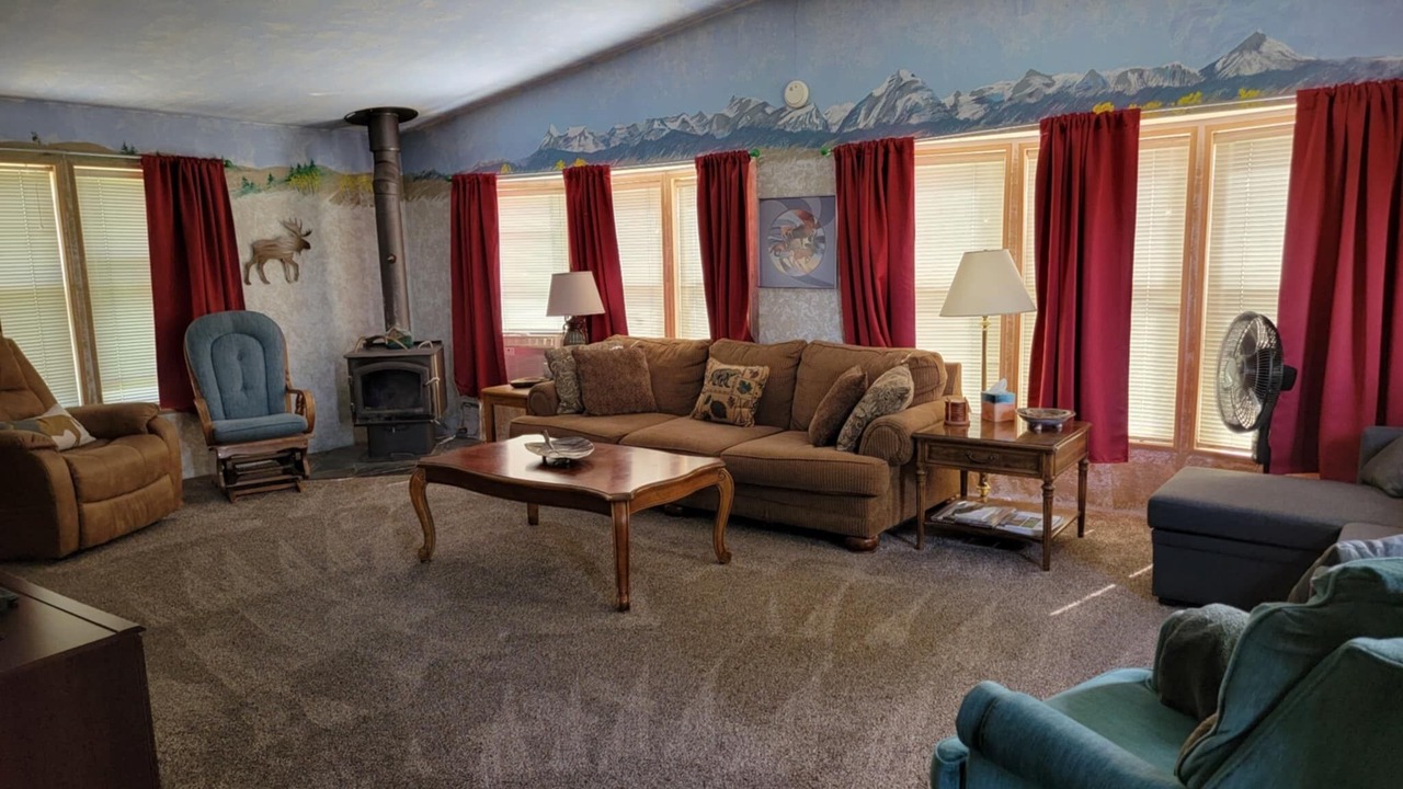 Photo of Bedroom in East Glacier Park