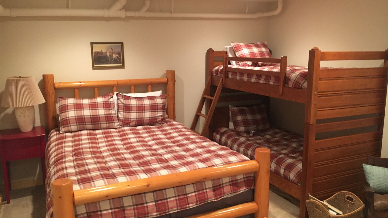 Photo of Bedroom in West Yellowstone