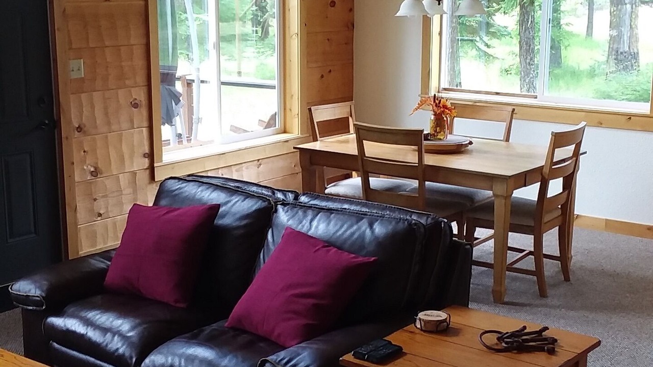 Photo of Bedroom in Trout Creek