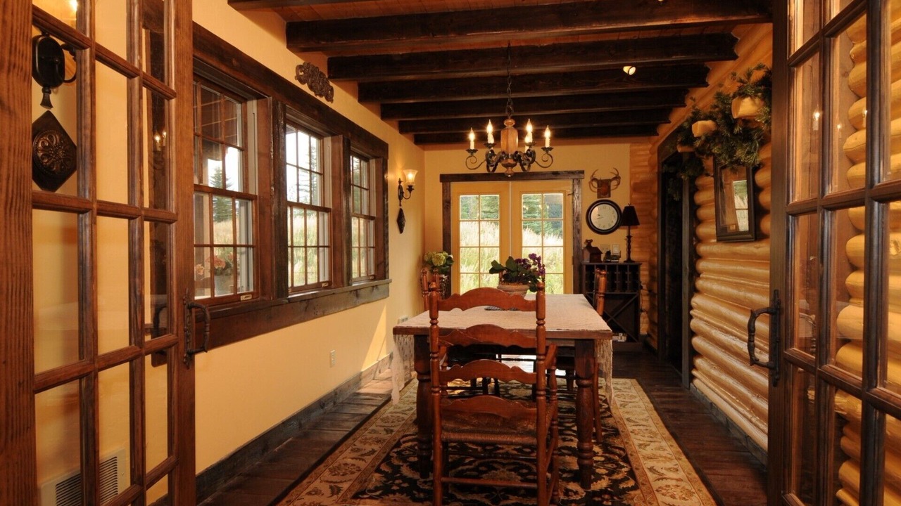 Photo of Bedroom in Wilsall