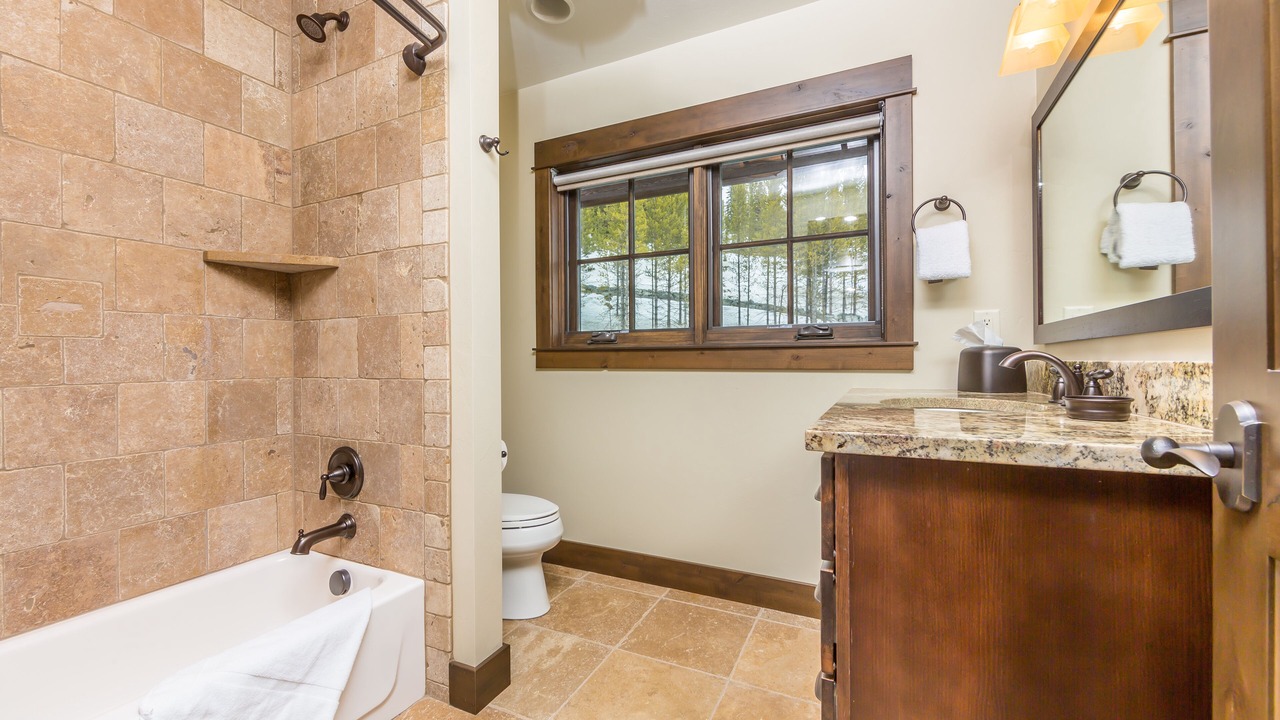 Photo of Bathroom in Big Sky