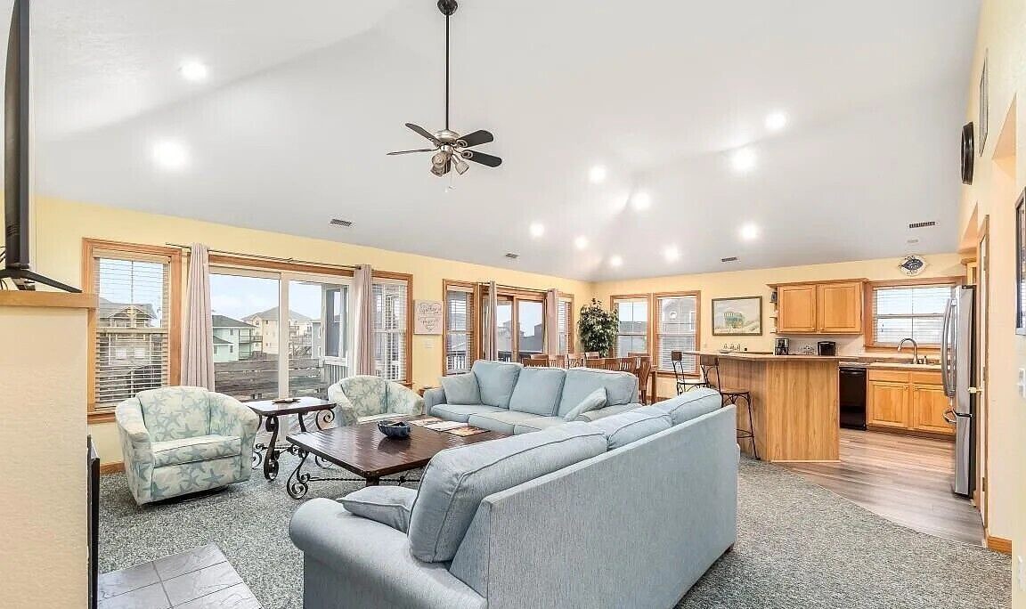 Photo of Livingroom in Hatteras